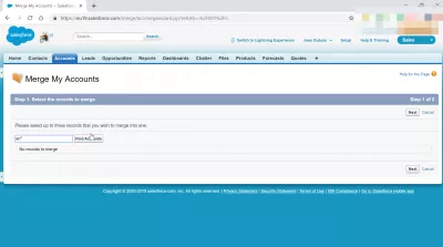 Hvordan slå sammen kontoer i SalesForce Classic? : Søk felt for å finne kontoer for å slå sammen