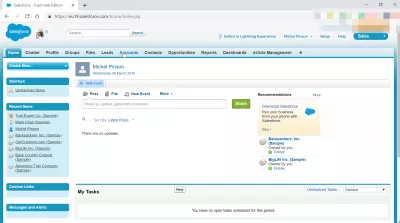 ¿Cómo fusionar los contactos en SalesForce Classic? : Pestaña cuentas en el panel de navegación